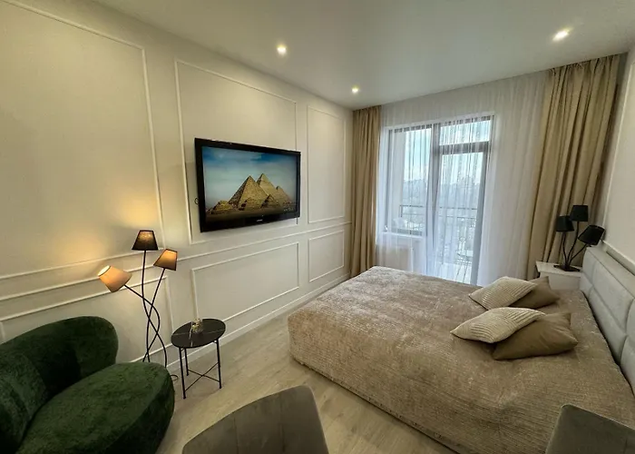 Kadorr Fantastic Arcadia *